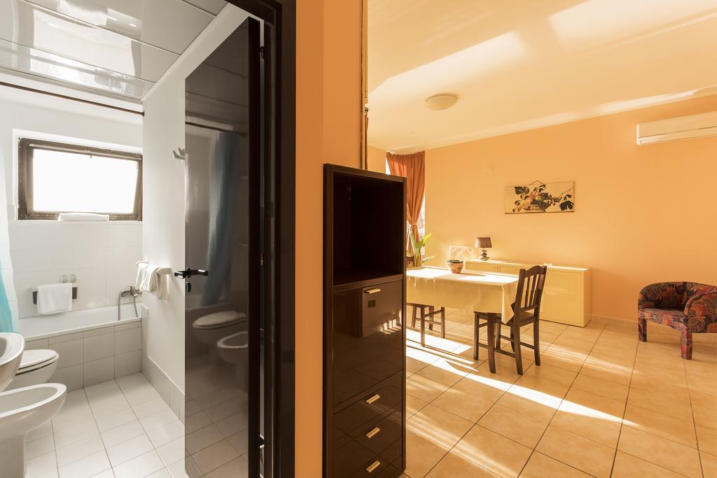 Case Vacanza Cleotto Hotel Palermo Szoba fotó